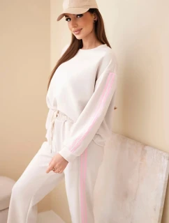 Dámský viskózový komplet v úpravě "masełko" s lampasy béžový