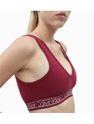 Podprsenka bez kostic QF5233E-2XV červená - Calvin Klein Podprsenka bez kostic QF5233E-2XV červená - Calvin Klein