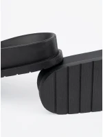 Pohodlné černé nazouváky dámské na plochém podpatku Pohodlné černé nazouváky dámské na plochém podpatku