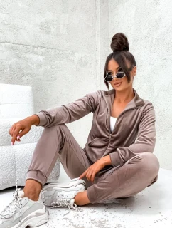 Dámský velurový komplet v barvě cappuccino s rozepínací mikinou (771)