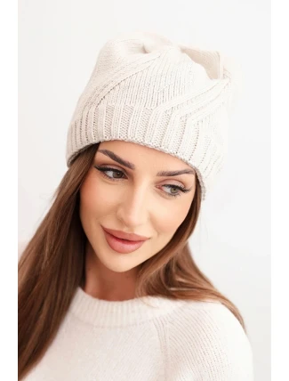 Dámská zimní čepice s vlnou a zdobením z džetů K480 béžová