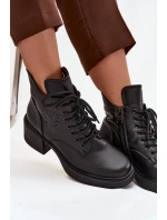 Dámské kožené kotníkové boty na klínku s podšívkou Vinceza 39950 Černé Dámské kožené kotníkové boty na klínku s podšívkou Vinceza 39950 Černé