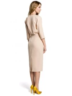 Dámské šaty střední délky s volným vrškem M360 béžové - Moe