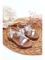 Dětské sandálky S Mašlí Na suchý zip Stříbrné Joratia Dětské sandálky S Mašlí Na suchý zip Stříbrné Joratia