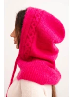 Dámská čepice s kapucí a pleteným vzorem fuchsie