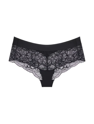 Dámské kalhotky Body Make-Up Illusion Lace Shorty - BLACK - černé 0004 - TRIUMPH Dámské kalhotky Body Make-Up Illusion Lace Shorty - BLACK - černé 0004 - TRIUMPH