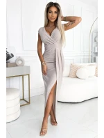 451-2 Třpytivé šaty s krátkými rukávy, výstřihem a rozparkem na nohou - béžové s třpytkami