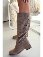 Ažurové dámské kozačky na klínu Khaki Helinna Ažurové dámské kozačky na klínu Khaki Helinna