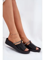 Kožené Dámské Pantofle S Ozdobným Páskem KV51-034 Černé
