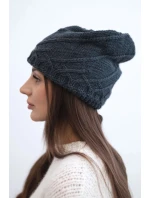 Dámská zimní čepice z vlny s ozdobným vzorem K403 grafitová