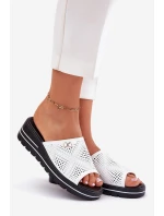 Dámské kožené pantofle na klínu Vinceza 41477 bílé