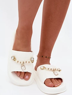 Klapky na platformě model 230185 Step in style
