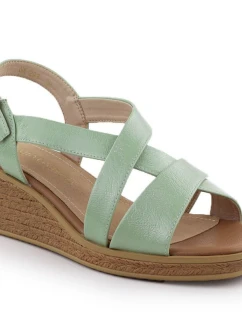 Zelené lakované dámské sandály na platformě Sergio Leone SK298