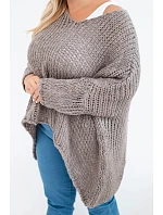 Dámský svetr oversized s výstřihem do V a delším zadním dílem průřezový fango