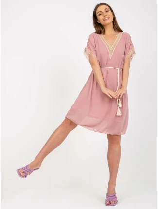 Šaty DHJ SK 1508.12 světle růžová Šaty DHJ SK 1508.12 světle růžová