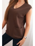 Dámský viskózový svetr bez rukávů s kapsami a výstřihem do V hnědý
