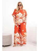 Dámský set Plus Size s halenkou a kalhotami s širokými nohavicemi s květinovým vzorem rezavá