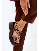Dámské sandály s leopardím vzorem na platformě z eko semiše hnědé Karonia