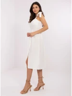 Šaty MI SK A1830.69 bílé Šaty MI SK A1830.69 bílé