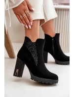 Zateplené dámské boty na vysokém podpatku s výšivkou černé Verissae