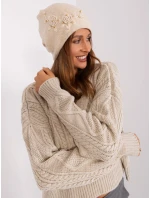 AT CZ 2329 cap.79 béžová