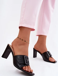 Klapky na podpatku model 228371 Step in style