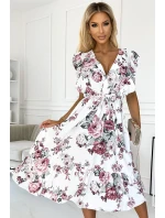 466-1 Šaty GABRIELLA s volánem, výstřihem a zavazováním - BÍLÉ S HRANNÍMI RŮŽEMI