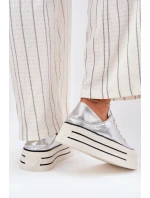 Dámské Kožené Tenisky Na Platformě GOE RR2N4108 Stříbrné Dámské Kožené Tenisky Na Platformě GOE RR2N4108 Stříbrné