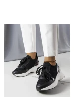 Tenisky  model 207993 Solea