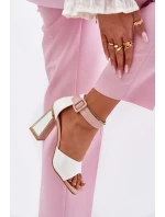 Dámské lakované sandály na sloupku - bílé Vinceza