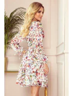 ZOE - Vzdušné dámské šifonové šaty s dekoltem, barevné květy na světlém pozadí 305-1 ZOE - Vzdušné dámské šifonové šaty s dekoltem, barevné květy na světlém pozadí 305-1