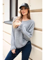 Svetr dámský z mohéru s nařasenými rukávy a výstřihem na zádech šedý