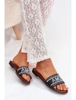 Dámské Pantofle Na Plochém Podpatku Se Zdobením Amore Černé Avelina Dámské Pantofle Na Plochém Podpatku Se Zdobením Amore Černé Avelina