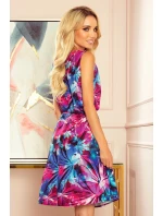 VICTORIA - Dámské trapézové šaty se světle modrými a růžovými květy 296-3 VICTORIA - Dámské trapézové šaty se světle modrými a růžovými květy 296-3