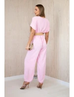 Kombinéza s ozdobným páskem v pase bonbónově růžová Kombinéza s ozdobným páskem v pase bonbónově růžová