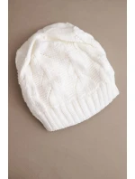 Dámská zimní čepice z vlny s krajkovým vzorem K427 bílá Dámská zimní čepice z vlny s krajkovým vzorem K427 bílá