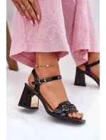 Dámské lakované kožené sandály na sloupku - černé Mevonelle