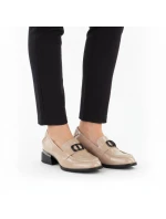 Dámská obuv lakovaná s ozdobným podpatkem béžová Vinceza 58638