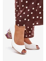 Kožené lodičky s ozdobným podpatkem Lewski Shoes 2608/K bílé