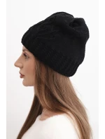 Dámská zimní čepice vlněná s ozdobným ražením K474 černá