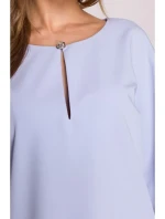 S394 Uvolněné šaty s výstřihem s klíčovou dírkou - světle modré