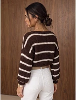 Dámský oversize svetr s pruhy v čokoládové barvě FashionStreet MY2644 Dámský oversize svetr s pruhy v čokoládové barvě FashionStreet MY2644