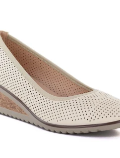 Dámské otevřené lodičky na platformě béžové barvy Vinceza 58629