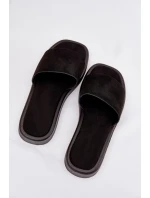 Dámské Pantofle Na Platformě Z Eko Semiše Černé Jorina