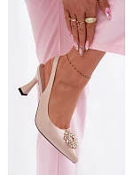Sandály na podpatku s bižuterním zdobením Vinceza Béžové