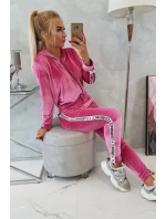 Velurová souprava s ozdobnými stuhami fuchsiová