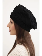 Dámská zimní pletená čepice volného střihu s ozdobným vzorem K378 černá