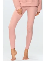 Dkaren Oseye-Le barva:pudrová