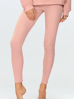 Dkaren Oseye-Le barva:pudrová