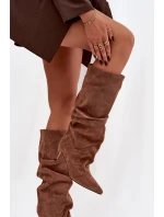 Dámské zateplené kozačky na jehlovém podpatku Mavella – tmavě béžové, eko semiš Dámské zateplené kozačky na jehlovém podpatku Mavella – tmavě béžové, eko semiš